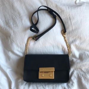 MICHAEL Michael Kors Sloan Chain Black Crossbody